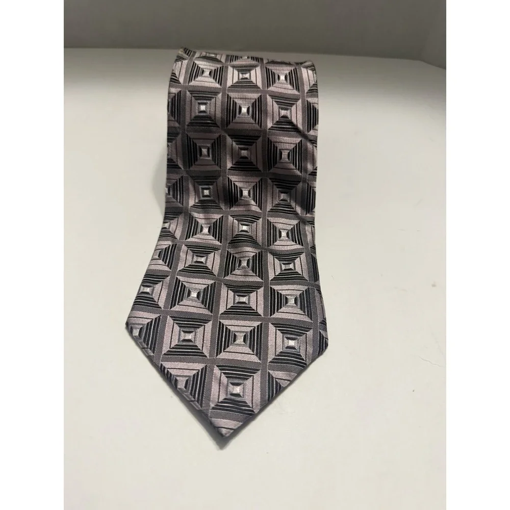 Screenplay by Martin Wong Mens Silk Tie Silver Grey Black Geometric Squares 4in